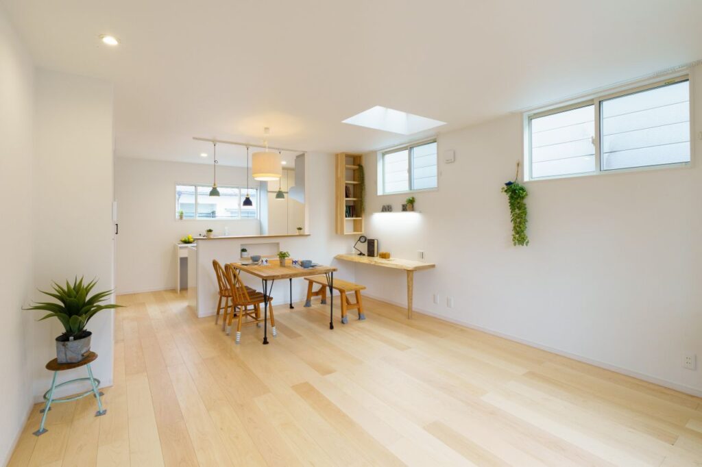 Made in USAバーズアイメイプル/無垢材 ヴィンテージサイドテーブル